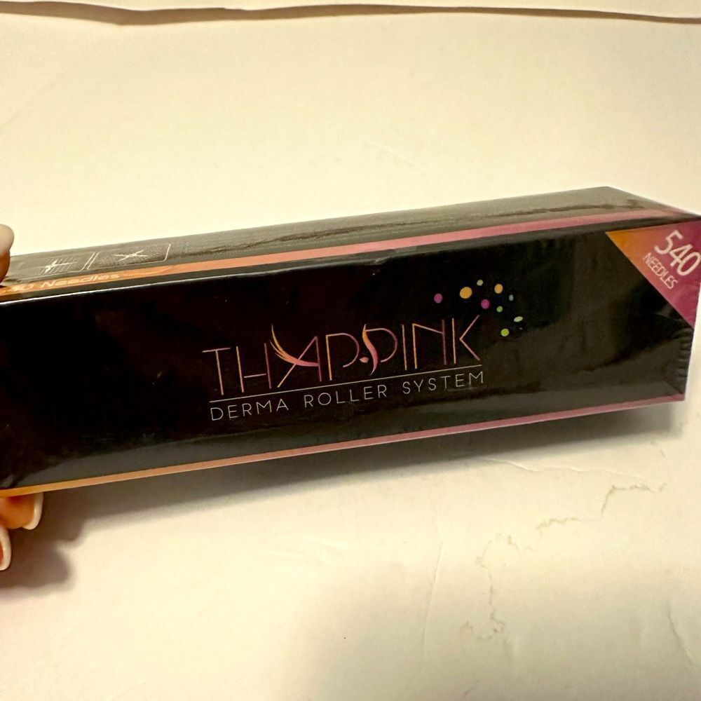 Thap Pink Derma‎ roller 540 needles
Never opened